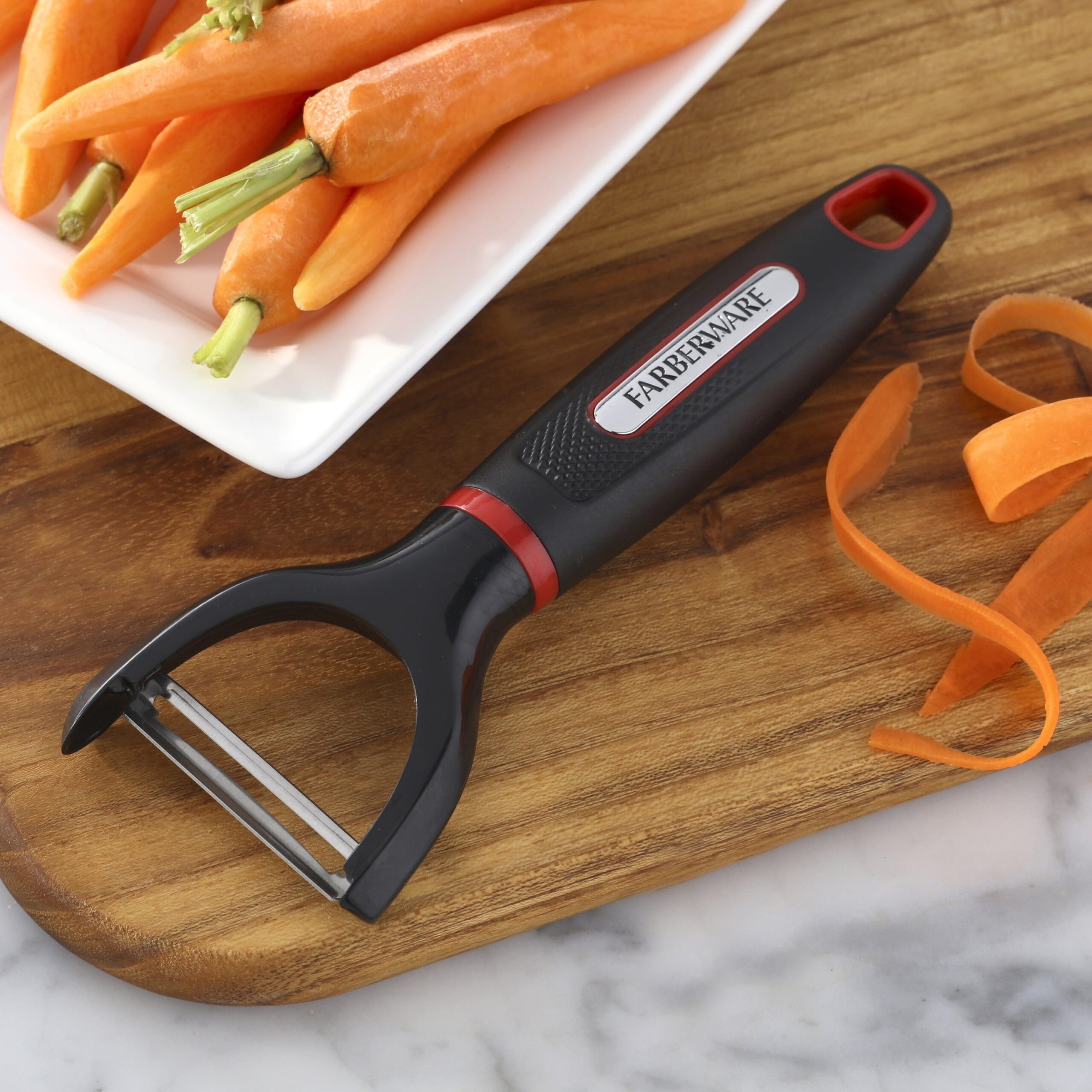 Stainless Steel Y Peeler in Black - Image 6