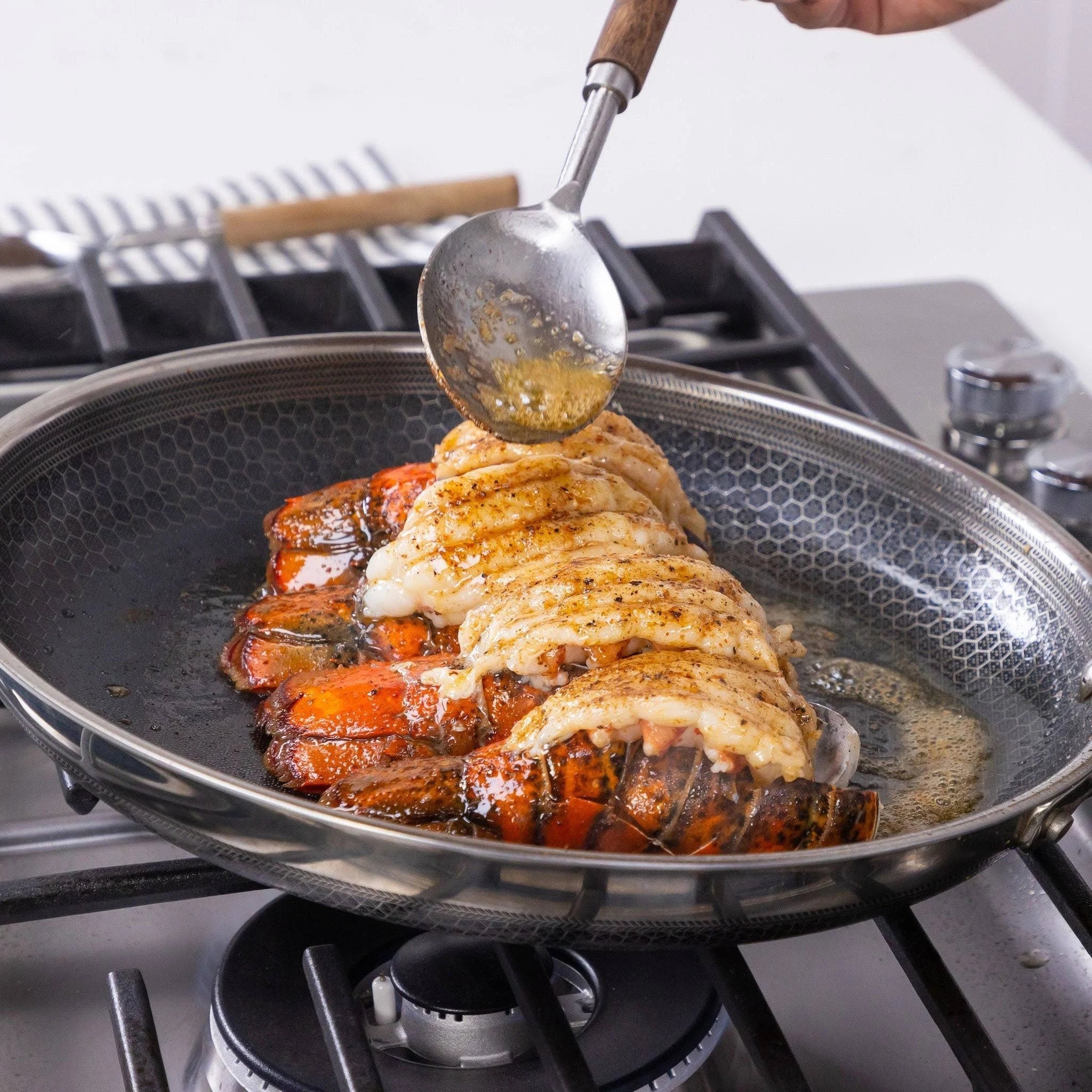 HexClad 6 Piece Hybrid Stainless Steel Cookware Pan Set 8 inch 10 inch 12 inch with Glass Lids Size: One size Black - Image 8