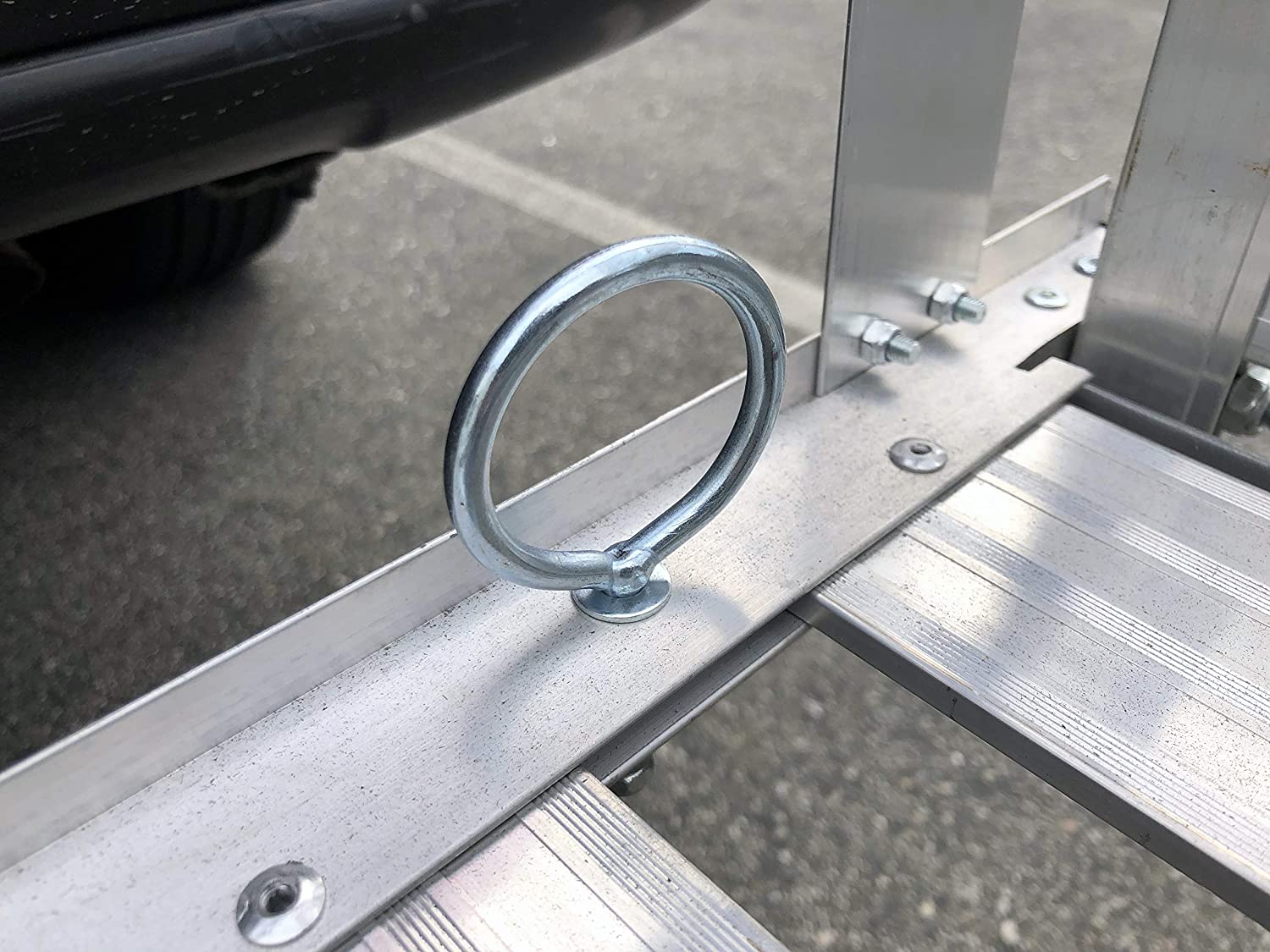 80779 Aluminum Hitch Mount Cargo Carrier with 47′′ Long Ramp, 1 Pack - Image 4