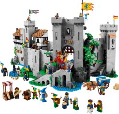 Alternative view of Lion Knights' Castle