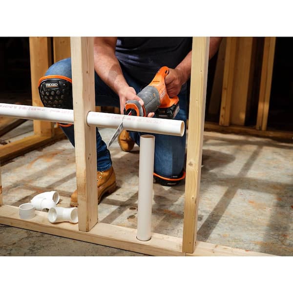 18V Cordless 4-Tool Combo Kit with 4.0 Ah Battery, 2.0 Ah Battery, Charger, Bag and 18V Drywall Cut-Out Tool - Image 8
