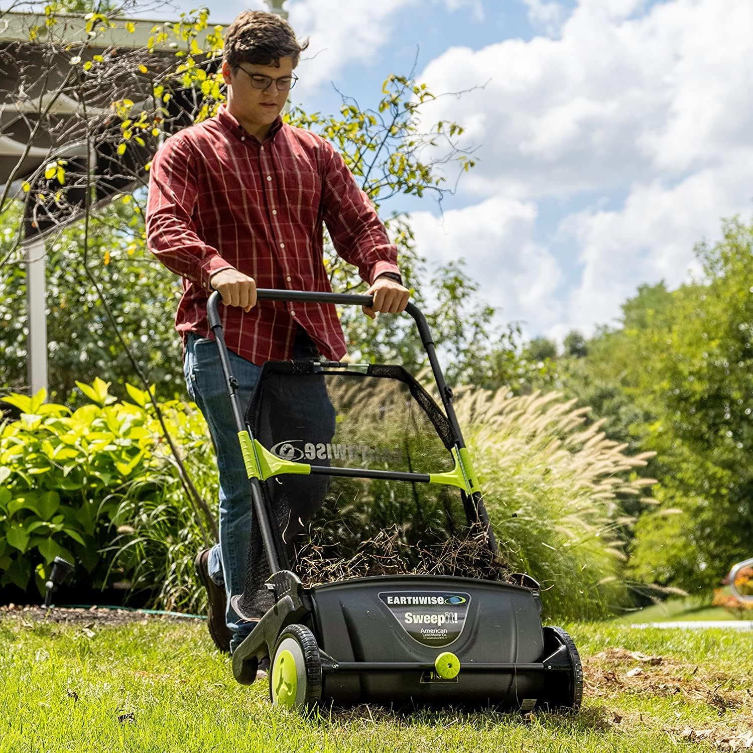 21-Inch Width Leaf & Grass Push Lawn Sweeper, Black - Image 8