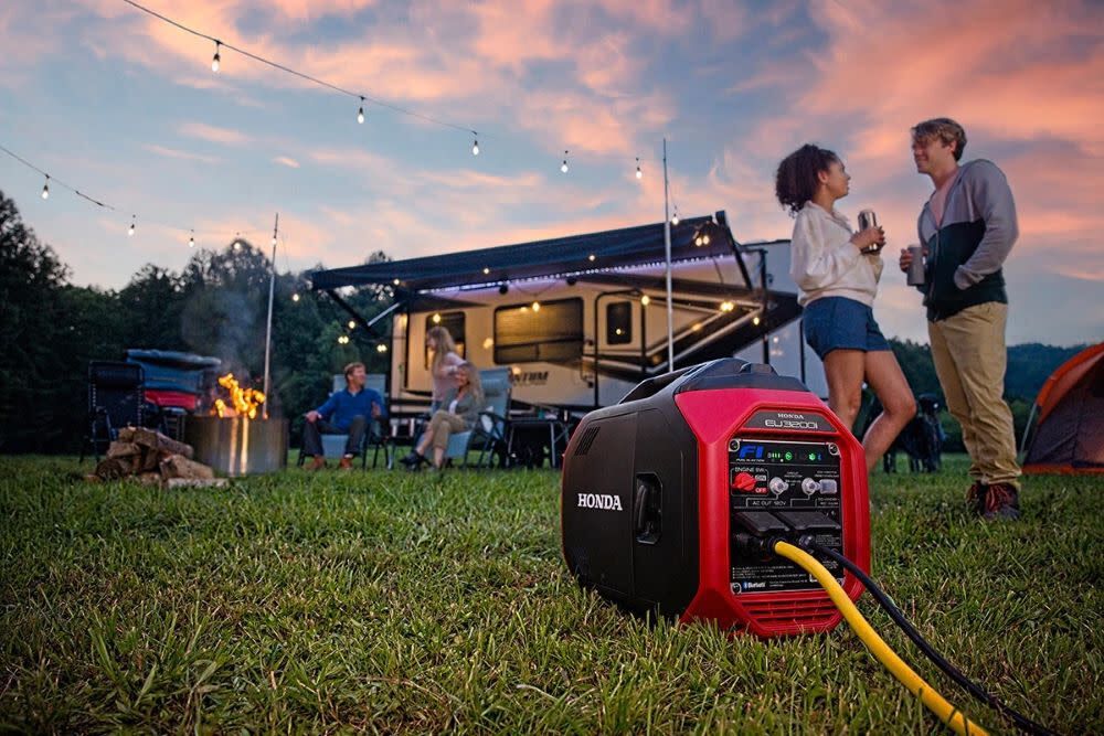 Honda EU3200i 3200W Inverter Generator, Super Quiet, Lightweight, CO-MINDER, Portable Power Solution - Image 3